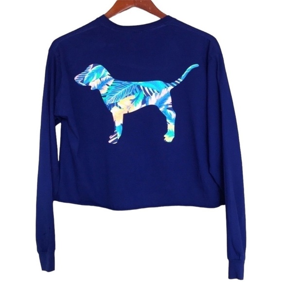Pink by‎ Victoria's Secret Cut Out V Neckline Cropped Long Sleeve Graphic Tee - Picture 1 of 7